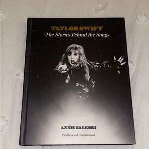 Taylor Swift Black and White Book Cover